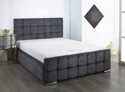 Cubic Bed with slatted base and optional Gas lift Storage