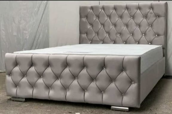 Florida Chesterfield Bed with Slatted Base and optional storage
