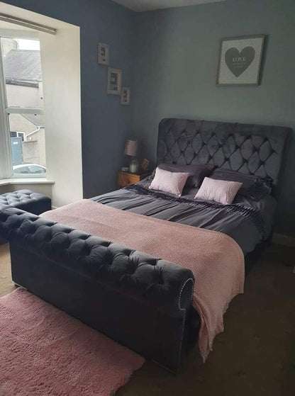 Sleigh Chesterfield bed with optional storage